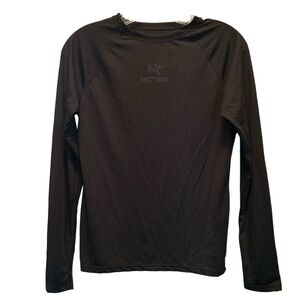 Arc'teryx Black Long Sleeve Crew Top